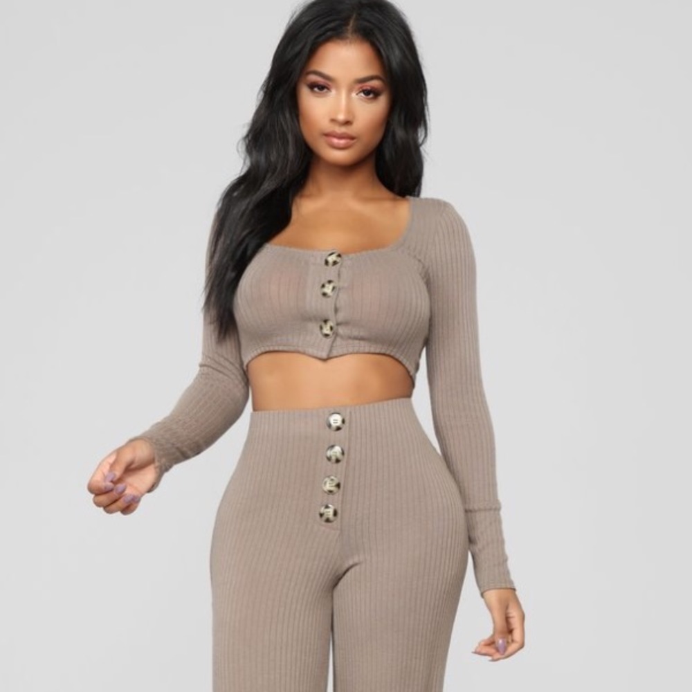 Mocha Long Sleeve Crop Top